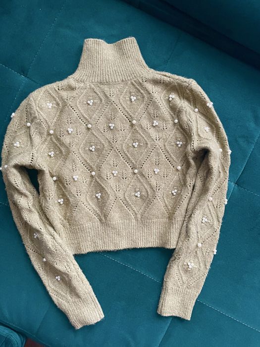 Sweterek ZARA piękny !