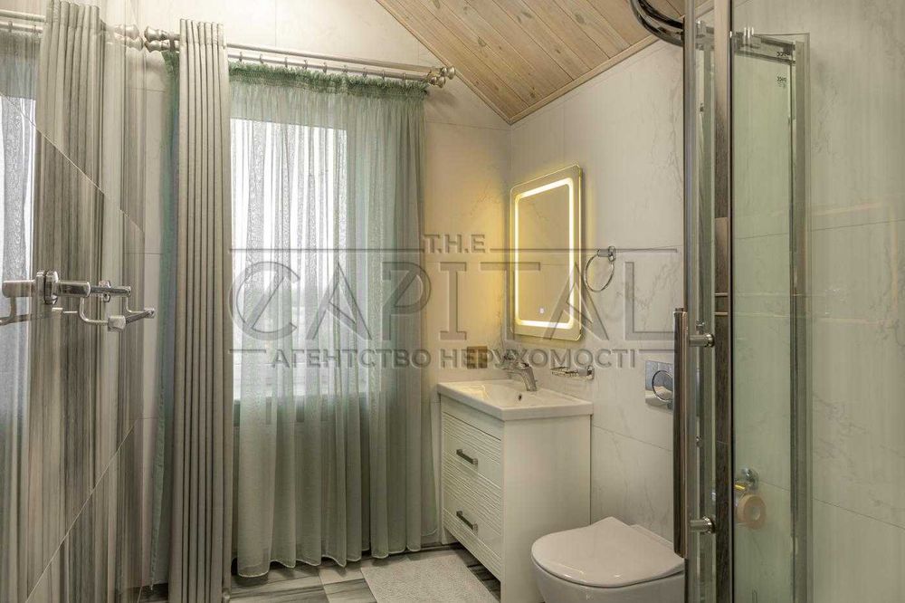 Оренда будинку з виходом до річки в КМ Світанок 2 село Плюти 380 м2