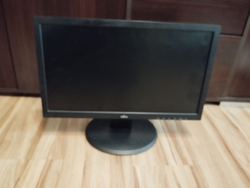 Monitor Fujitsu 20 cali