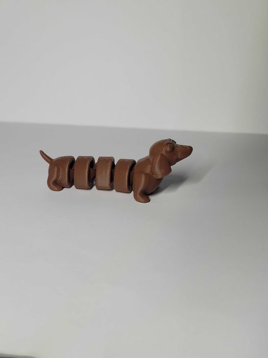 Urocza figurka jamnika 3D  -> 7 cm długości