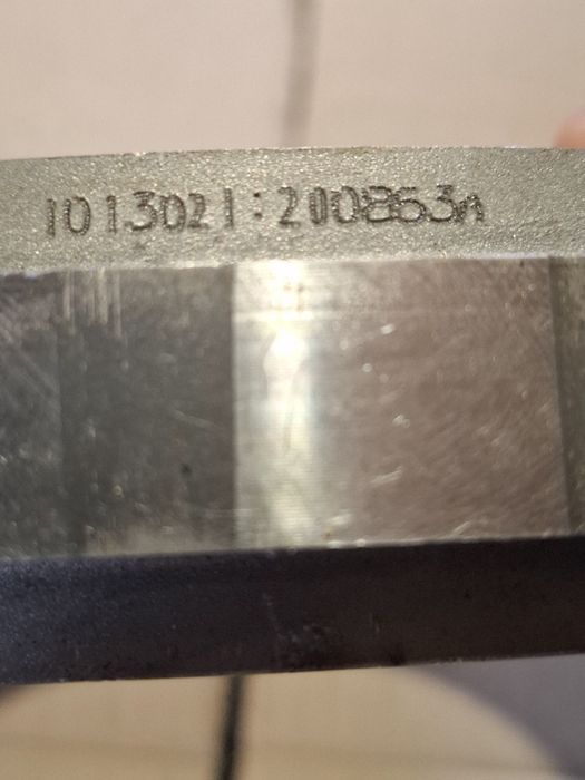 Корпус поршнів Lov Revers