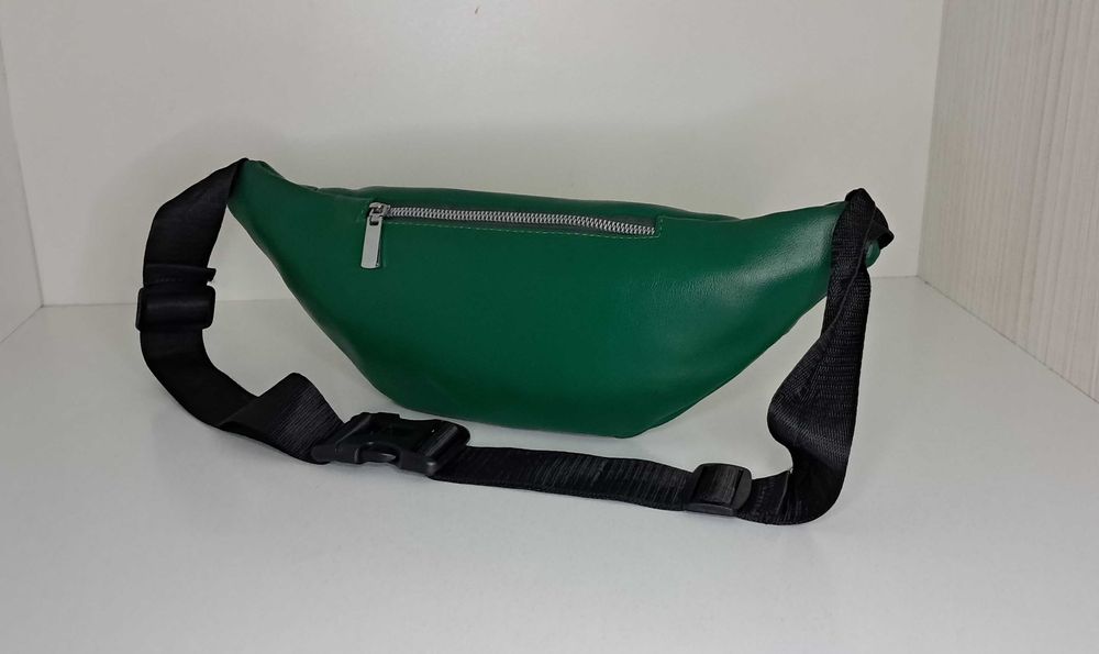 Сумка бананка женская экокожа.