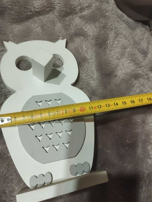 Figurka stojaca sowa