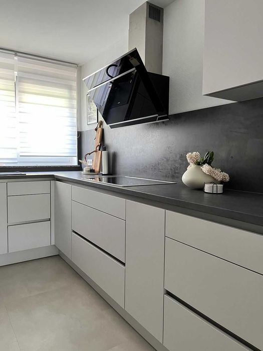 2-кім квартира з можливістю ремонту “під ключ”. Автономне опалення