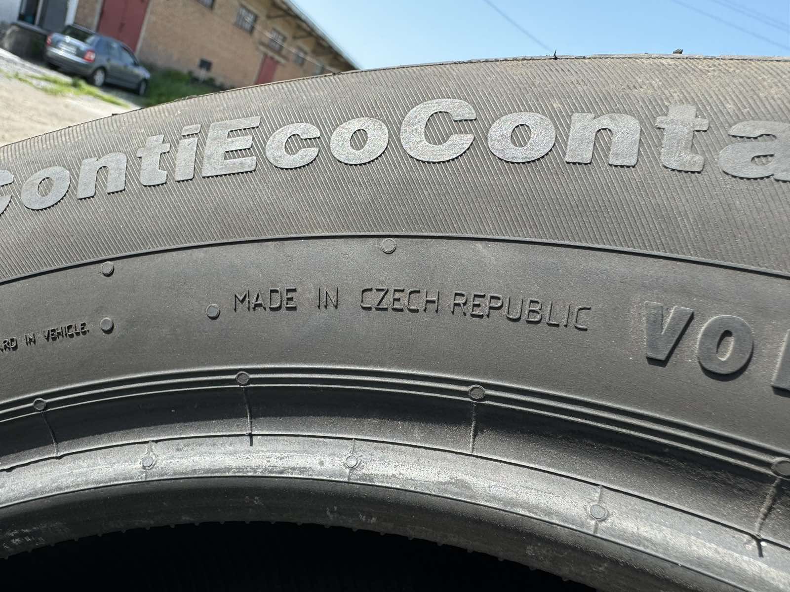 Літні шини Continental 235/55 R18 резина Р18