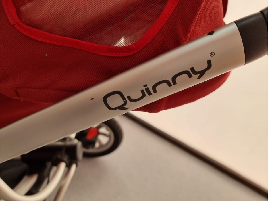 Carrinho com ovo Quinny