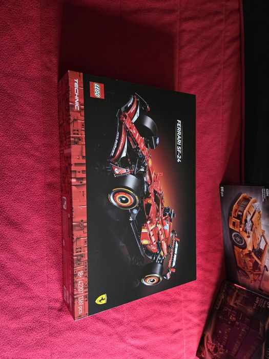 Lego 42207 Ferrari SF-24