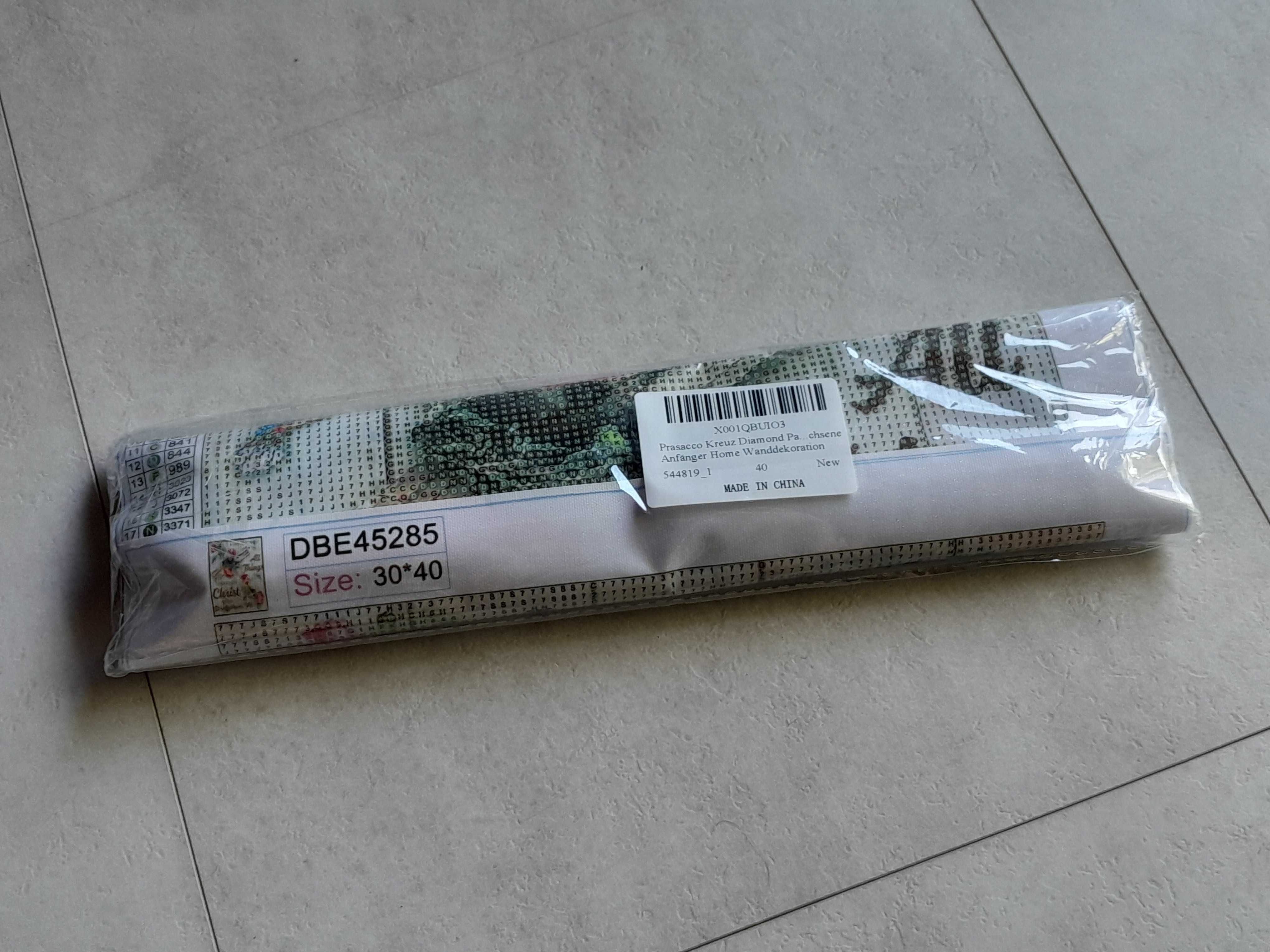Domowa dekoracja ścienna wyklejanka diamentowa krzyż 30x40 nowa outlet