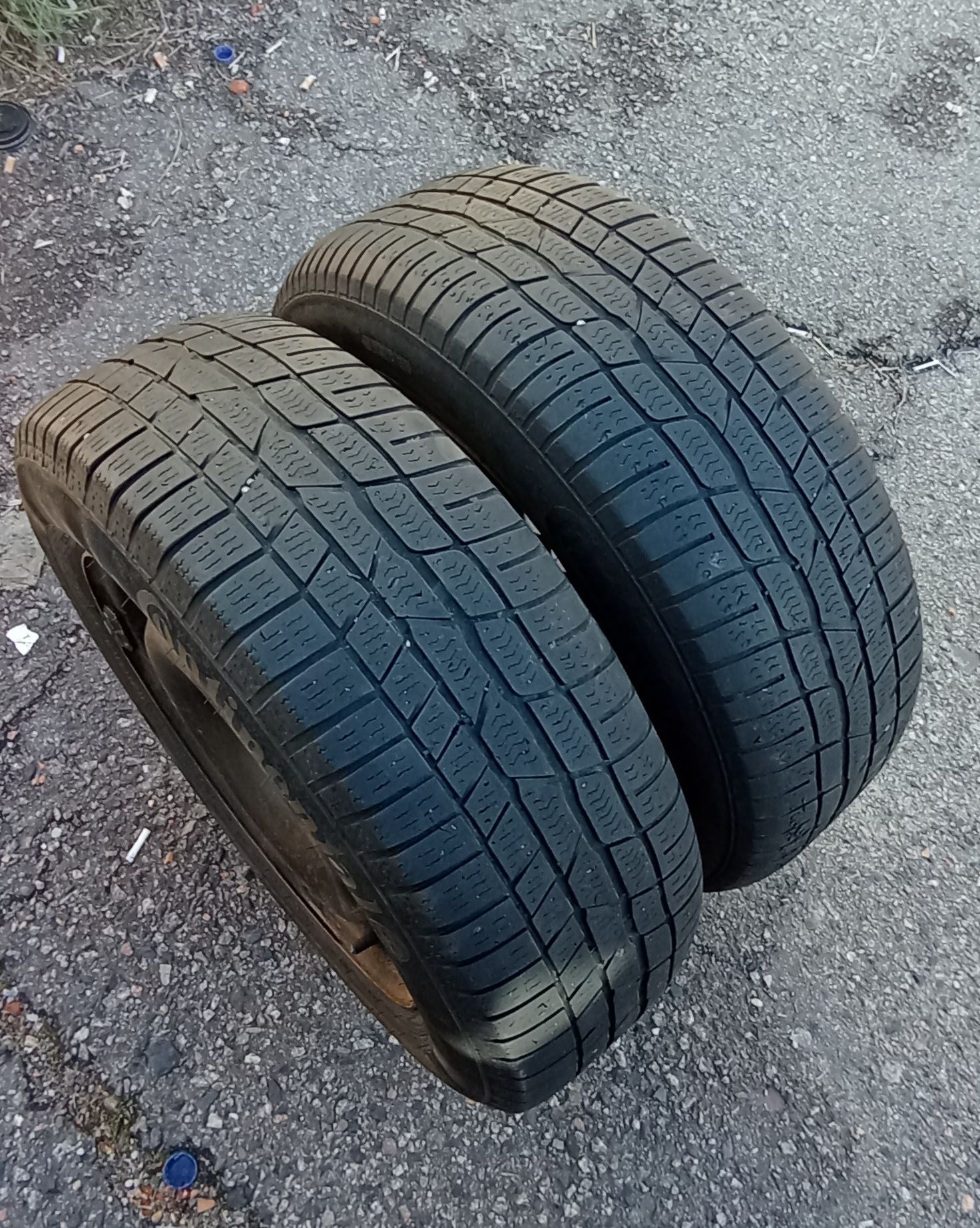 Продам два колеса в сборе R15, 112/5. 195/65 R15.