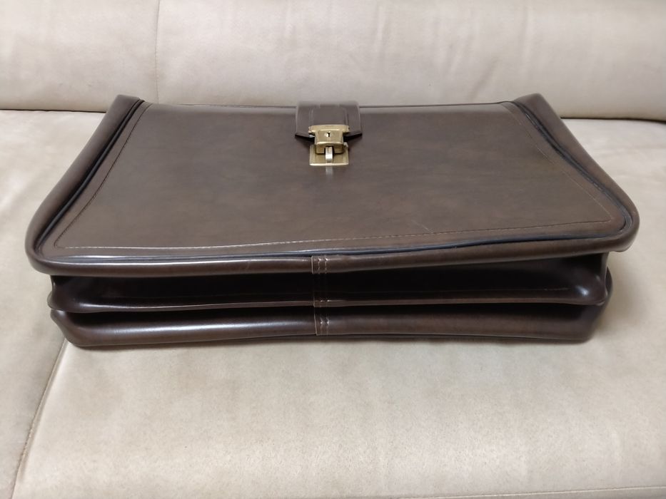 Портфель кейс сумка 47-35-10см.