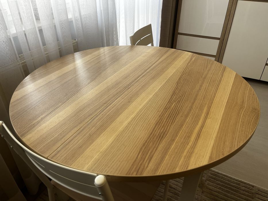 Stót rozktadany okrągły  ikea+ krzesła