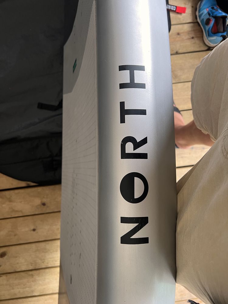 Deska Wing North Foil Seek 5,4 Titanum