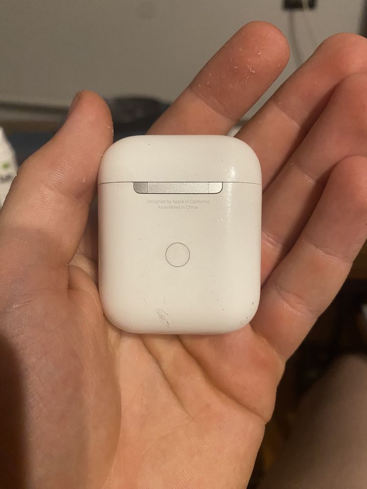Airpods 2 generacji Case z ładowaniem indukcyjnym