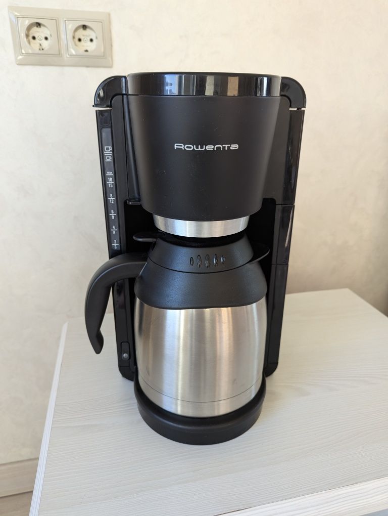 Кавоварка крапельна Rowenta CT 3818 Milano Thermo CT3818