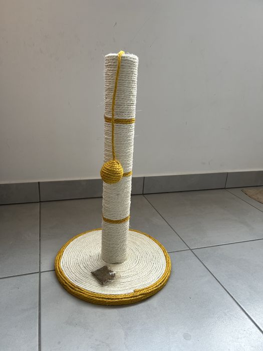 Кігтеточка Trixie стовпчик 50 см