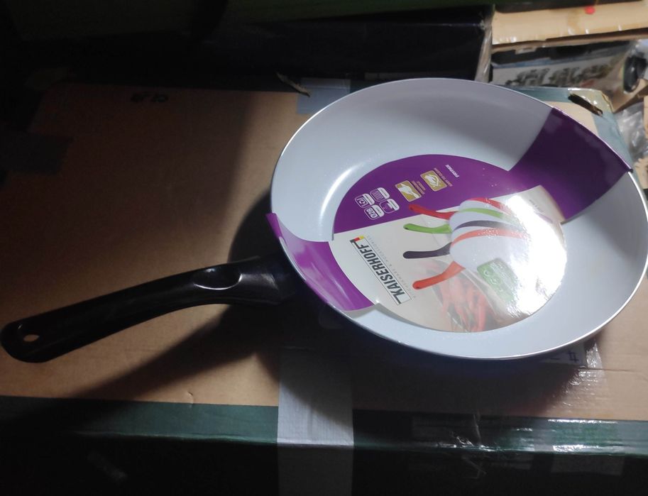 Patelnia z powłoką ceramiczną 28 cm