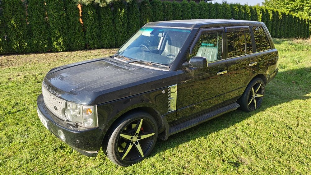 Range Rover Vogue • 4.4L V8 • benzyna/LPG • Anglik