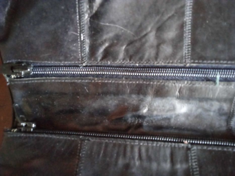 Clutch, clássica, em pele de cobra