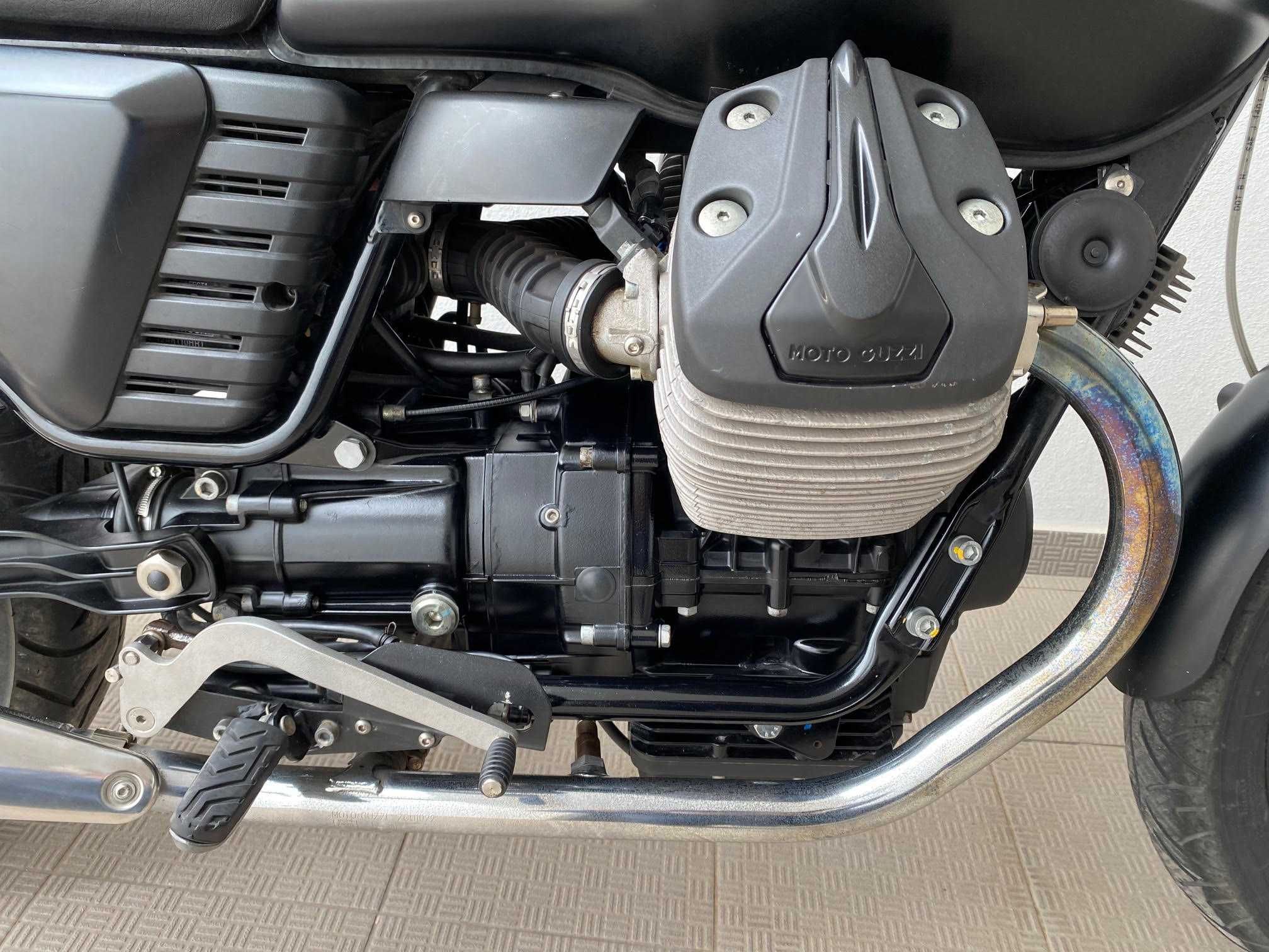 Moto Guzzi V7 Stone (limitada carta A2)