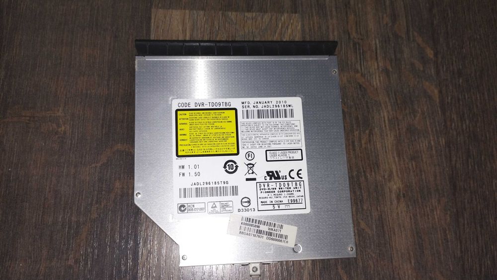 Laptop Toshiba Satellite L550D-110 na części