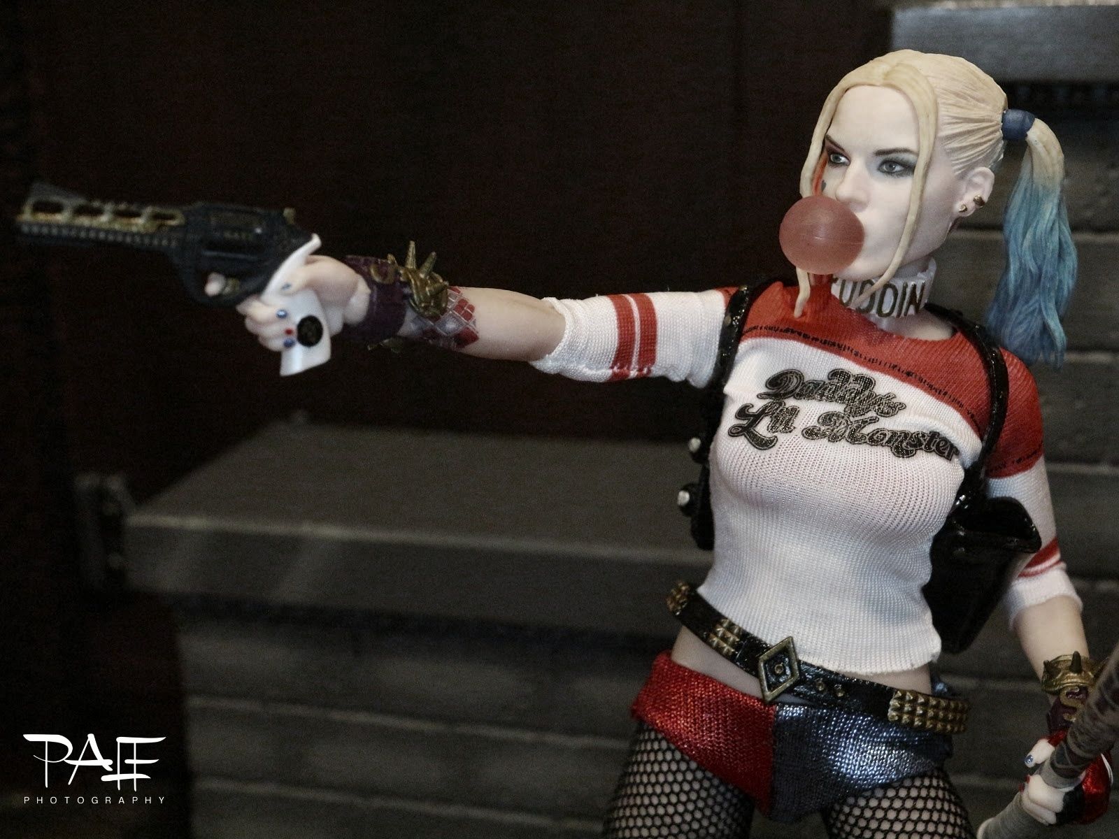 Harley Quinn One:12 (Mezco)