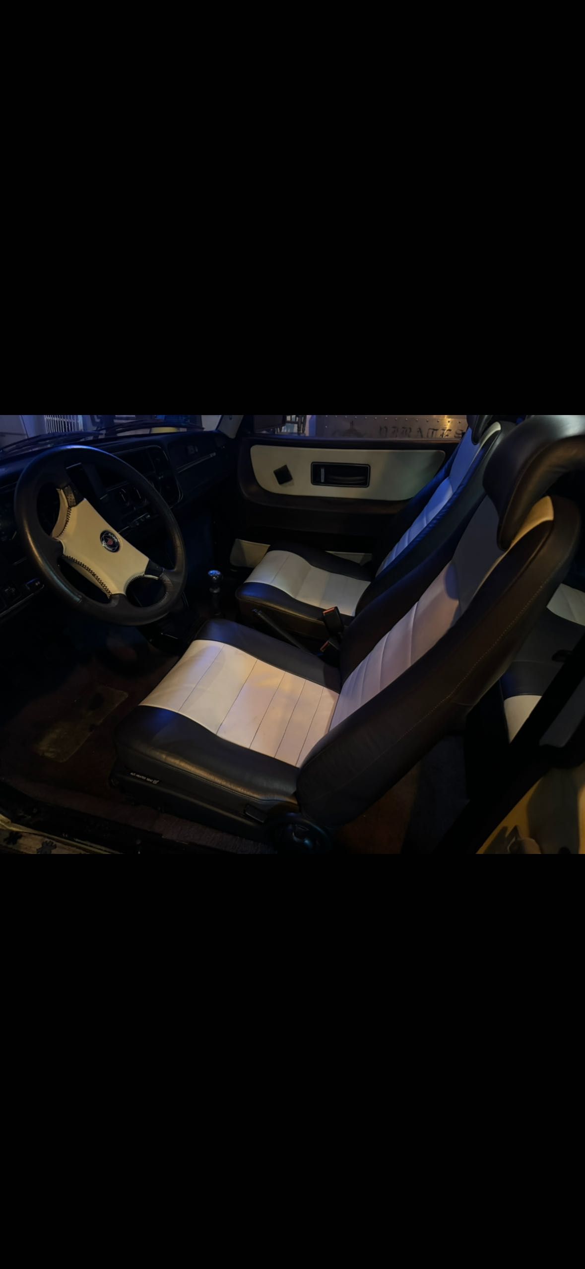 Saab 900i , zamiana, 230.000 . Zamienię Bus blaszak , Navara , pick-up