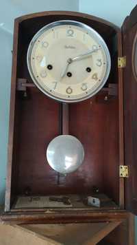 Relógio antigo da Reguladora a corda com 22x11,5 cm
