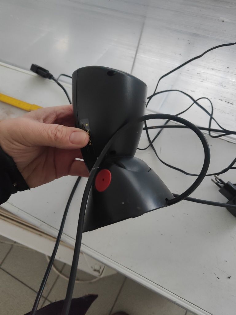 Czytnik kodów Unitech PS705 laserowy wieloliniowy skaner kasowy
