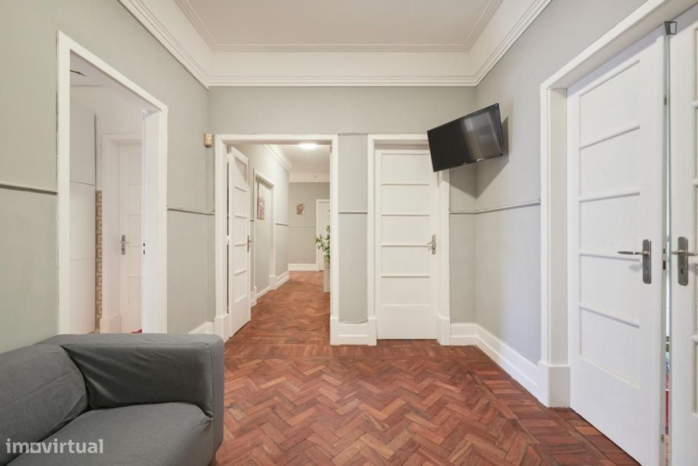 Quarto - localizado em Saldanha Lisbon