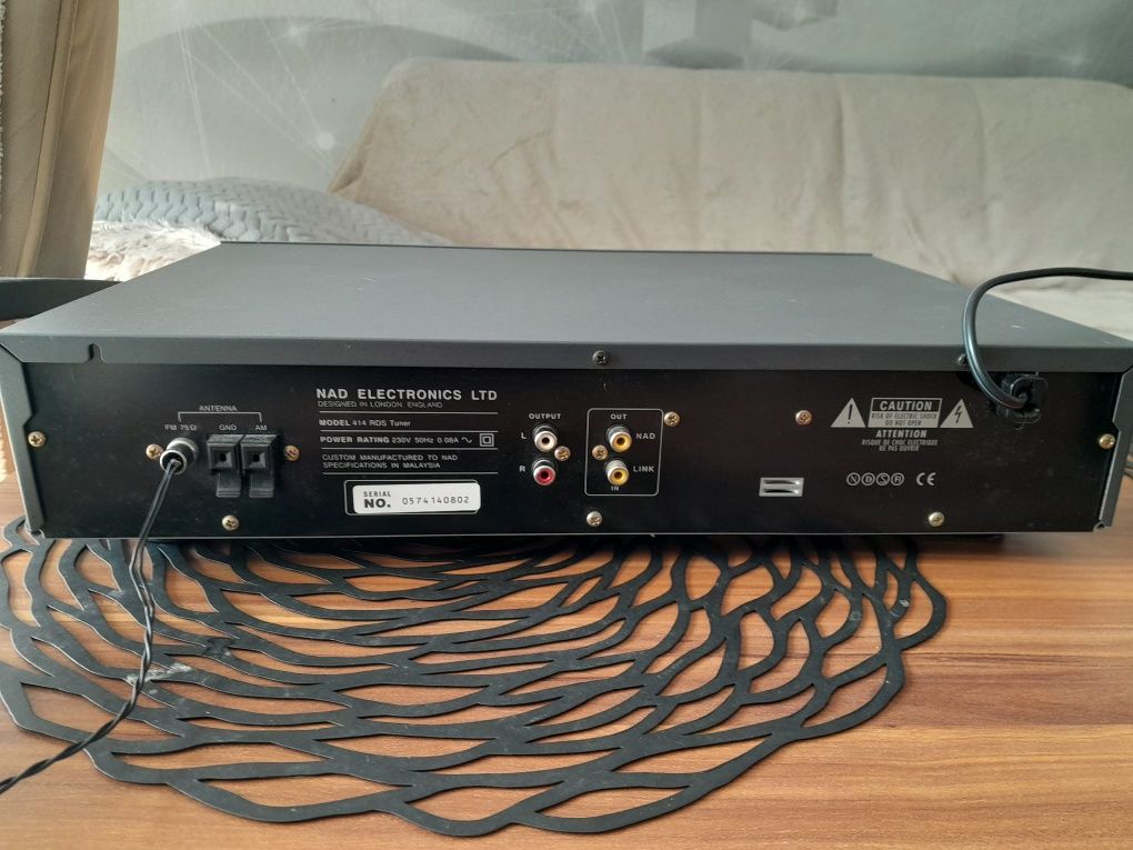 Idealny do wzmacniacza nad do kompletu Tuner NAD 414 stan B,dobry