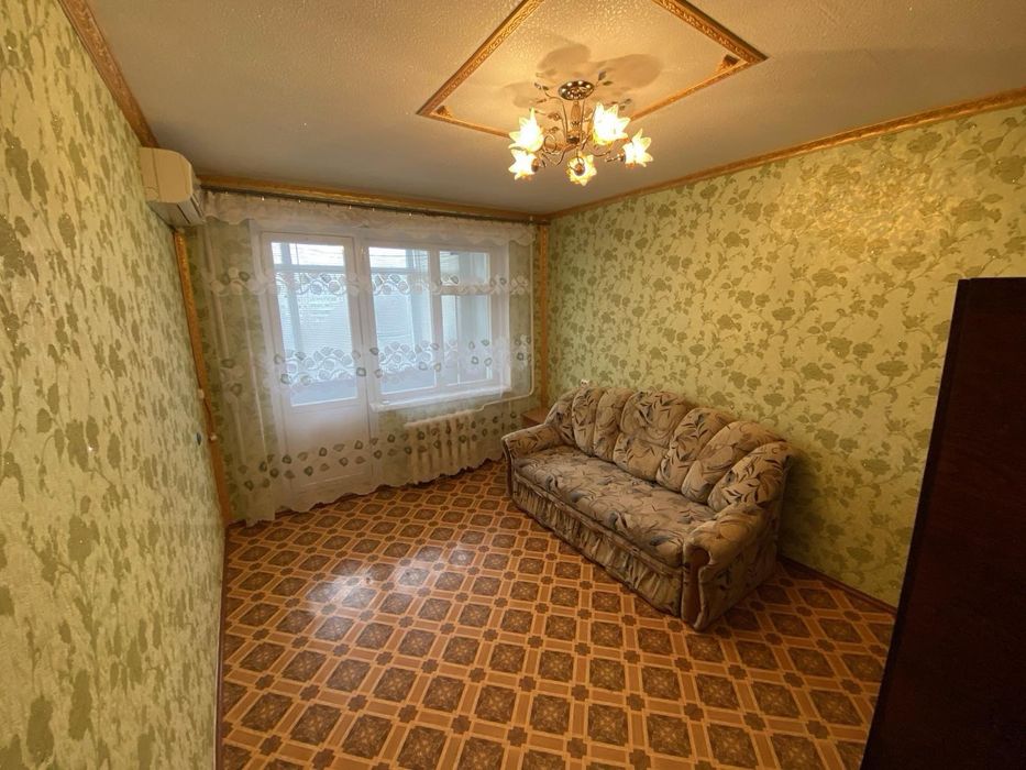 Продам 2 х кім.,чешку квартиру на Максима Дії