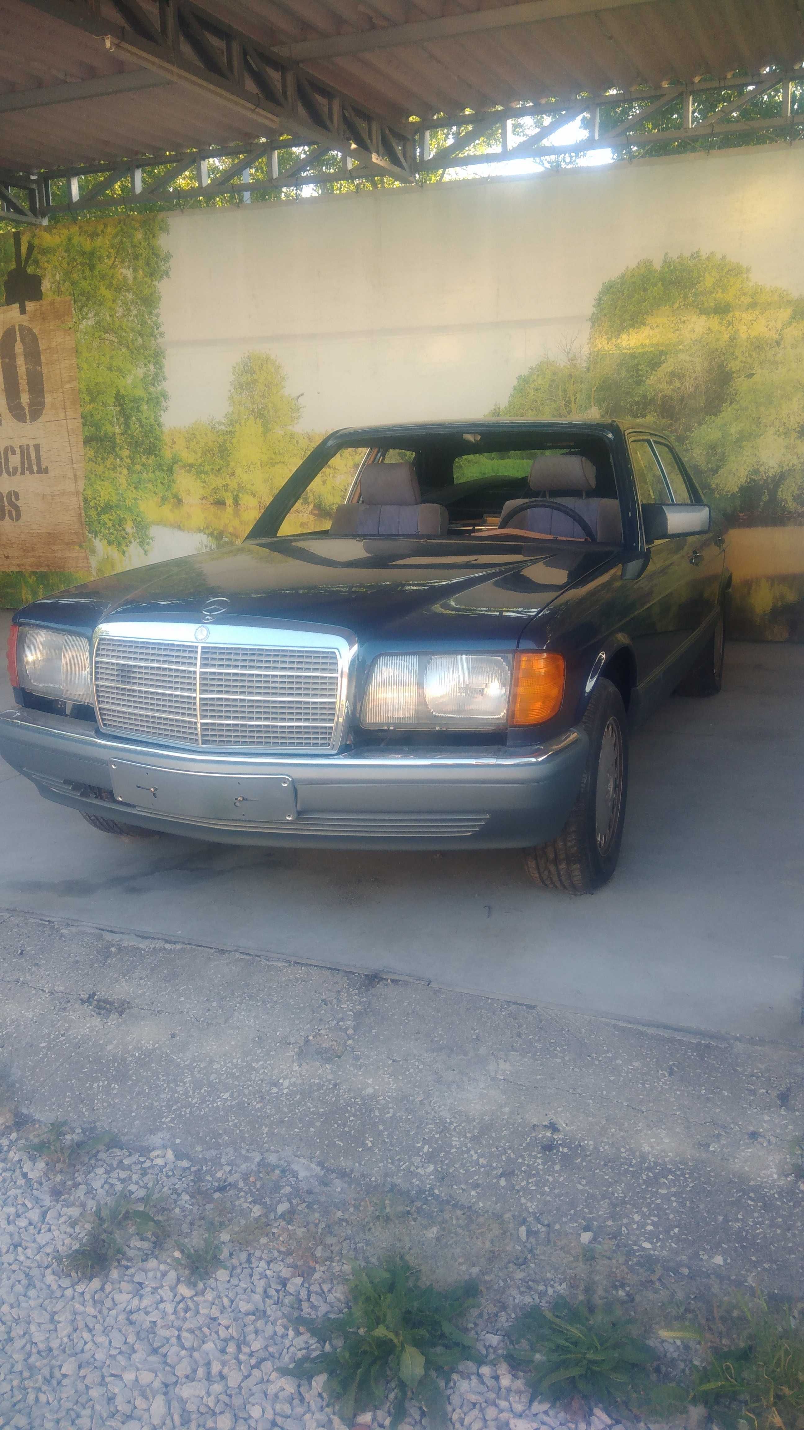 Clássico Mercedes Benz W 126 V8 a venda
