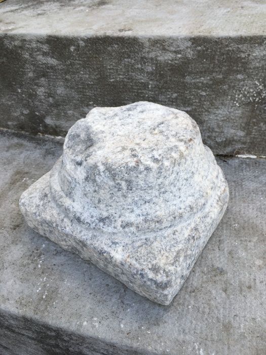 base pedra antiga