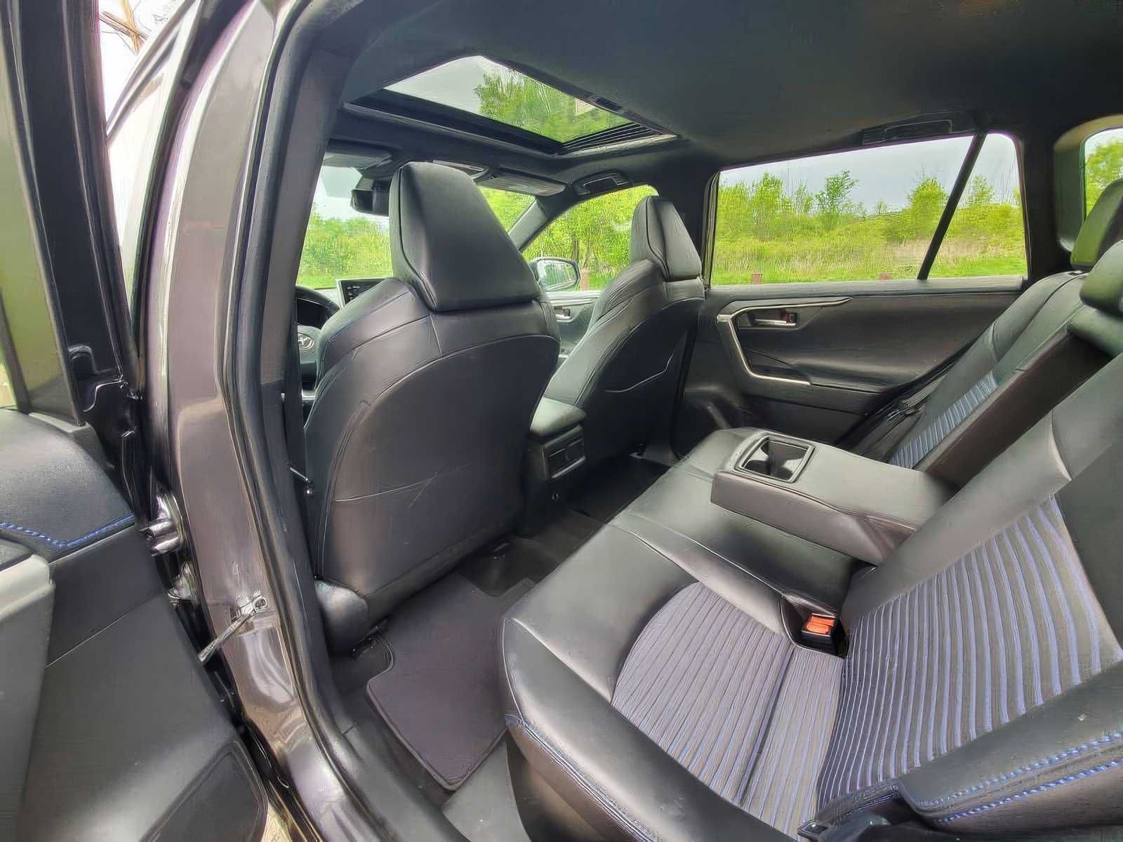 2020 Toyota RAV4 Hybrid XSE