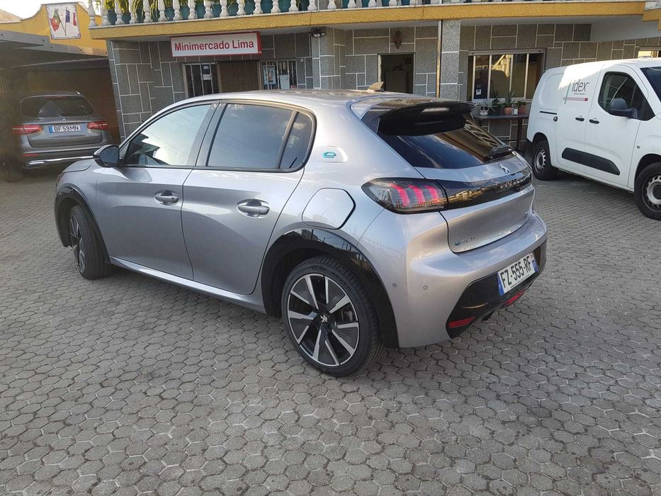 Peugeot e-208 GT 136cv 2021 c/iva