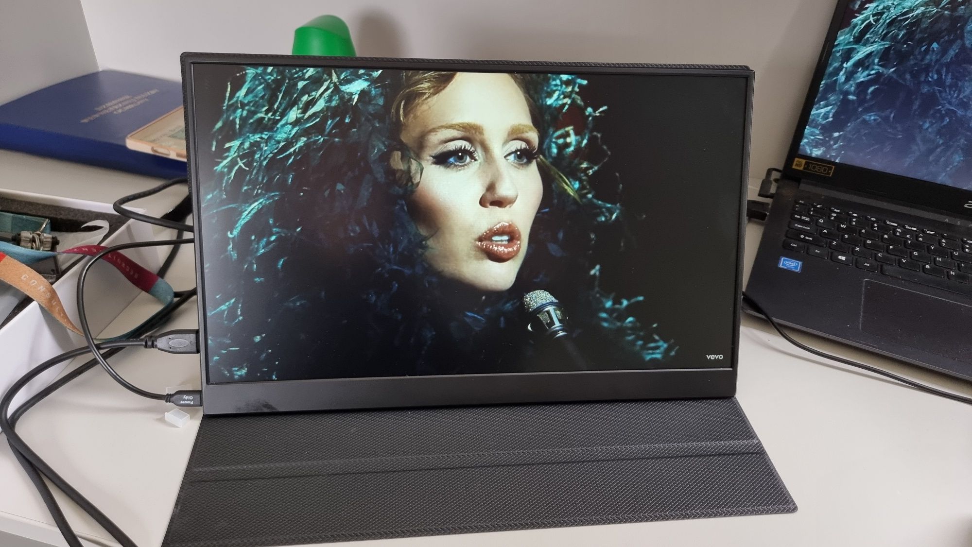 Monitor portable 15,6" HONGO
