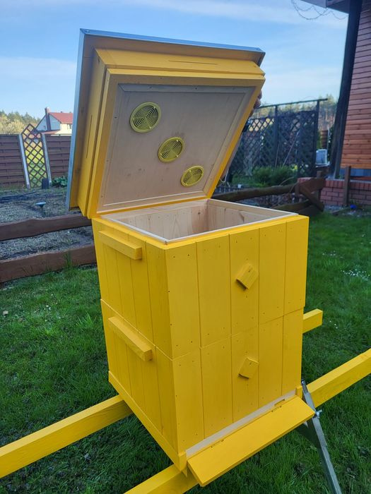 Ule wielkopolskie drewniane ule dopłaty ramki stojaki dennice