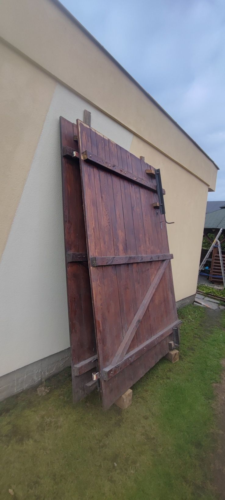 Wrota garażowe 3.7x2.7m