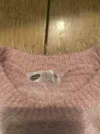 Sweterek dla dziewczynki rozmiar 104