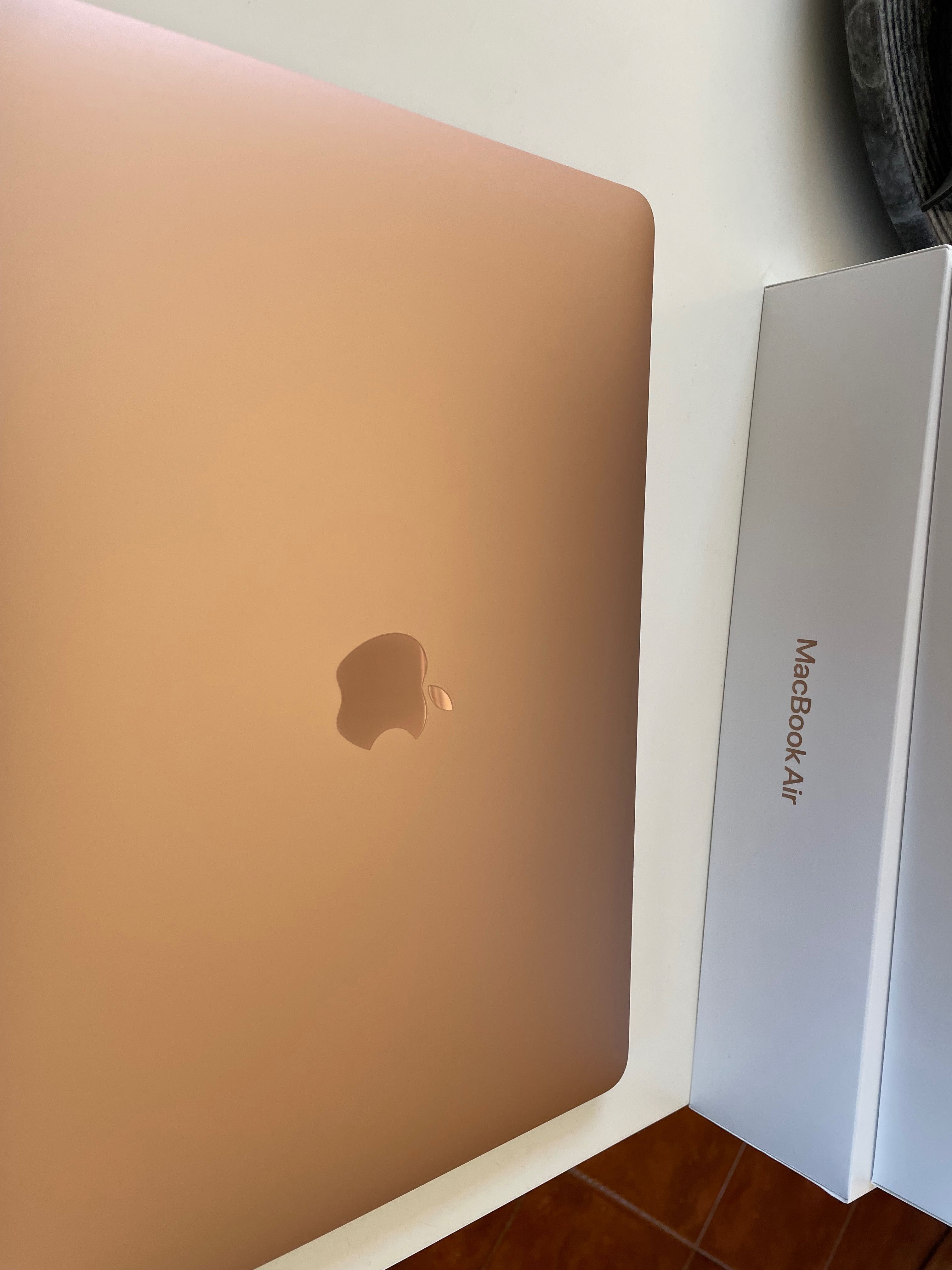 MacBook Air 13 Rose Gold