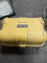 Niwelator Topcon AT-B4