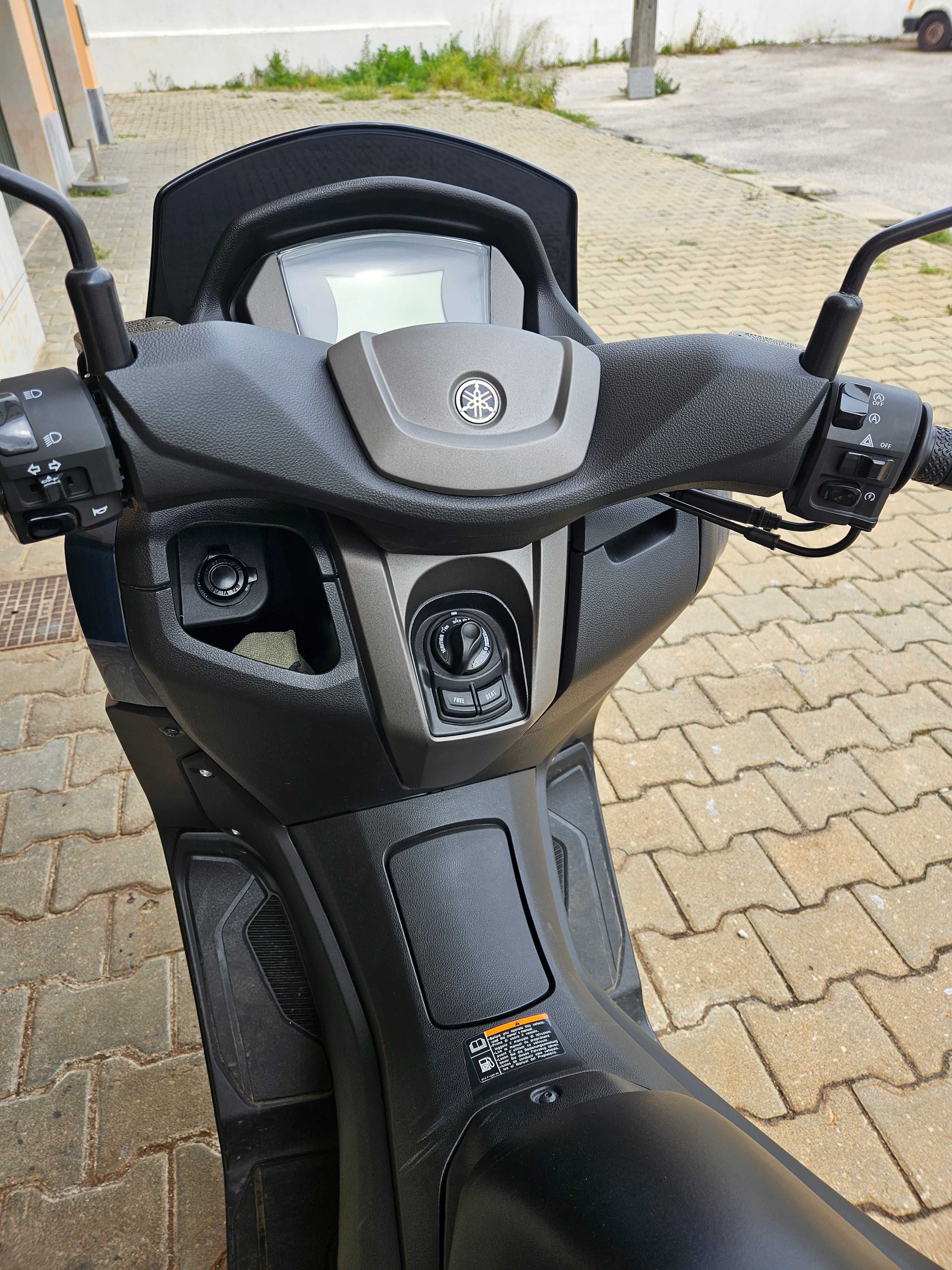 Yamanha Nmax 125 de 2004: Nova