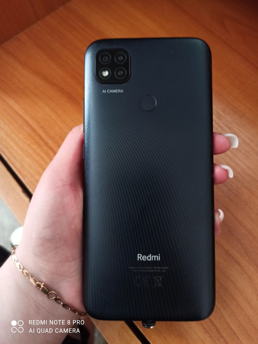 Redmi 9C NFC 3/64 GB в чорному кольорі