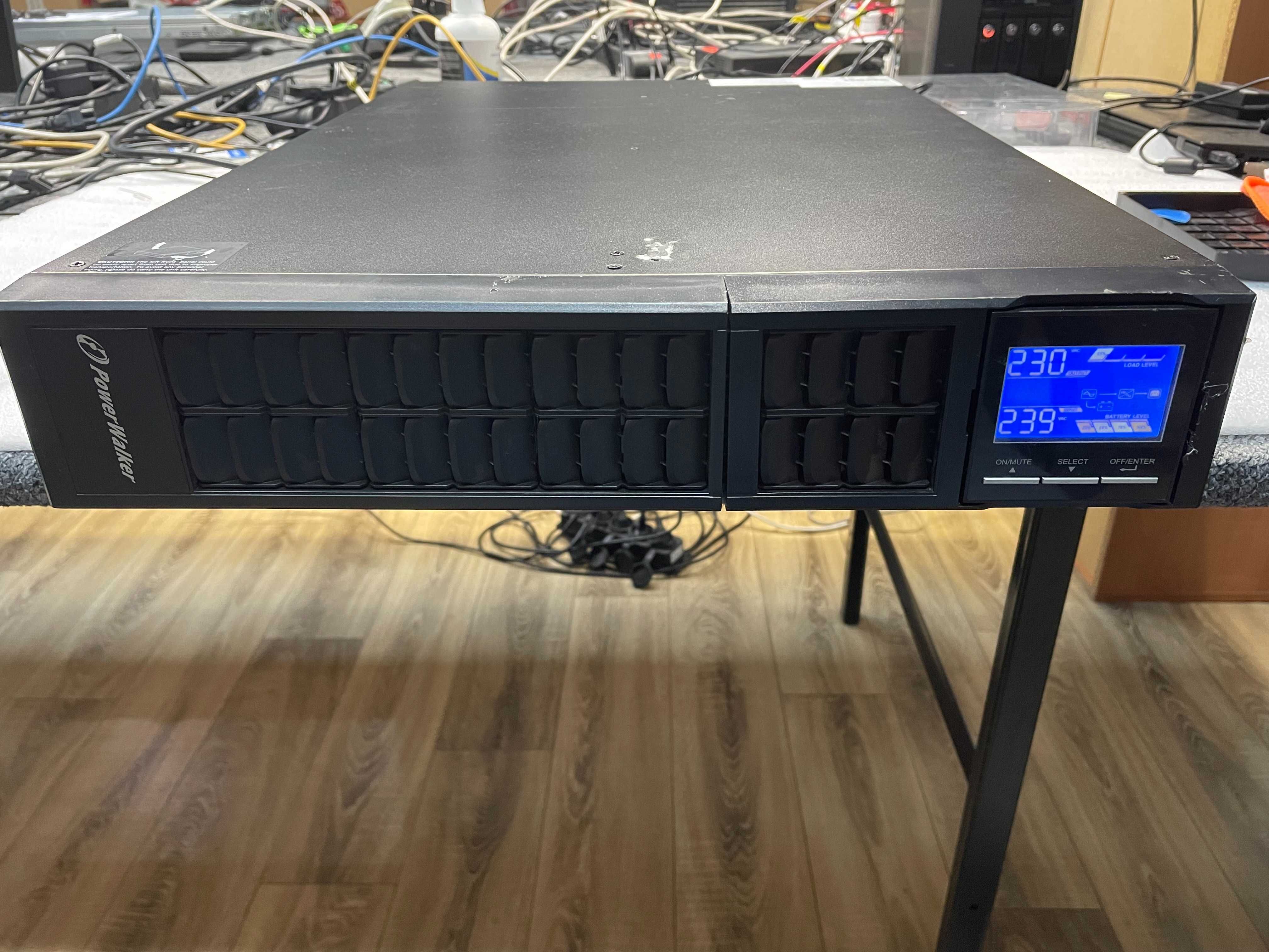 PowerWalker VFI 3000CRM LCD