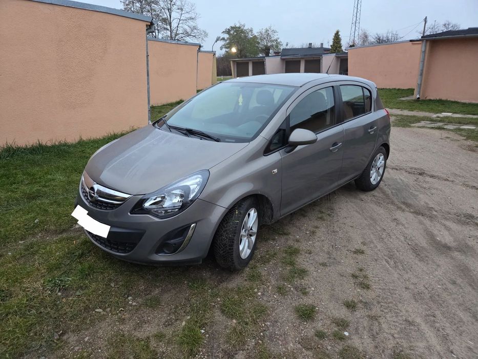 Opel Corsa Opel Corsa D 1.2 benzyna wersja Cosmo