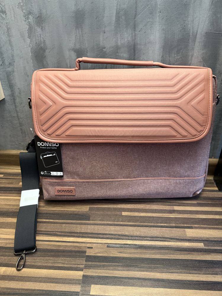 15-15,6” Różowa stylowa i funkcjonalna torba na laptopa
