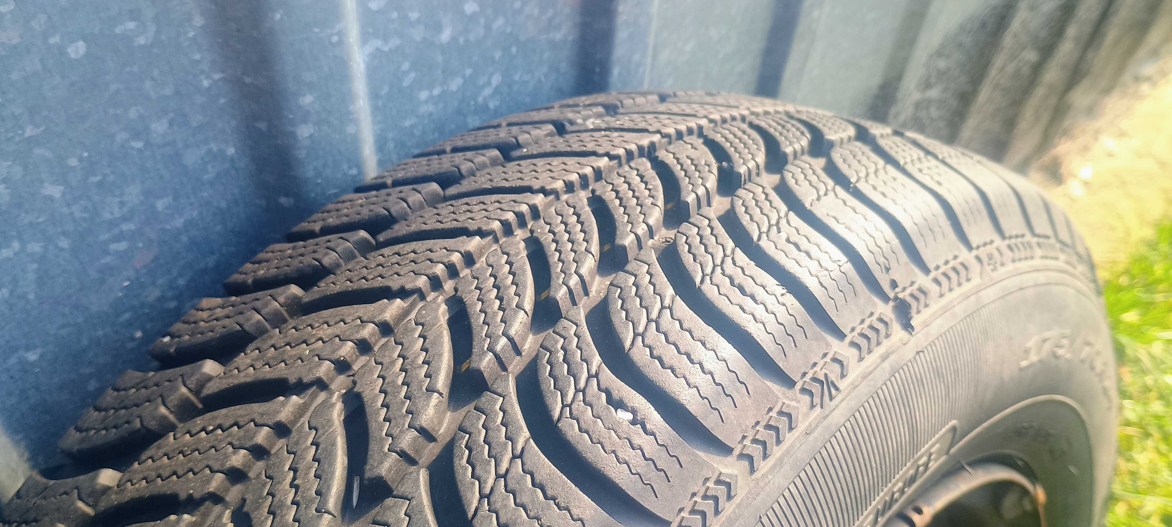 4x Opony Zimowe z Felgami 175/70R14 Dębica Frigo 2 i Kormoran