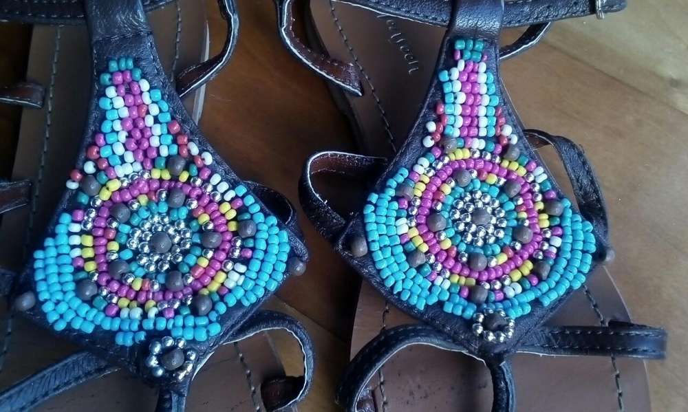 Sandálias missangas ACCESSORIZE N 34