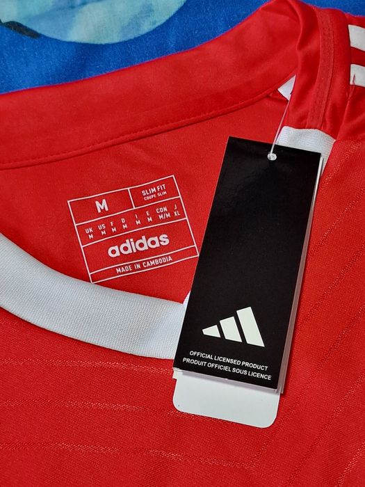 Camisola Benfica 24/25 CHAMPIONS Nova