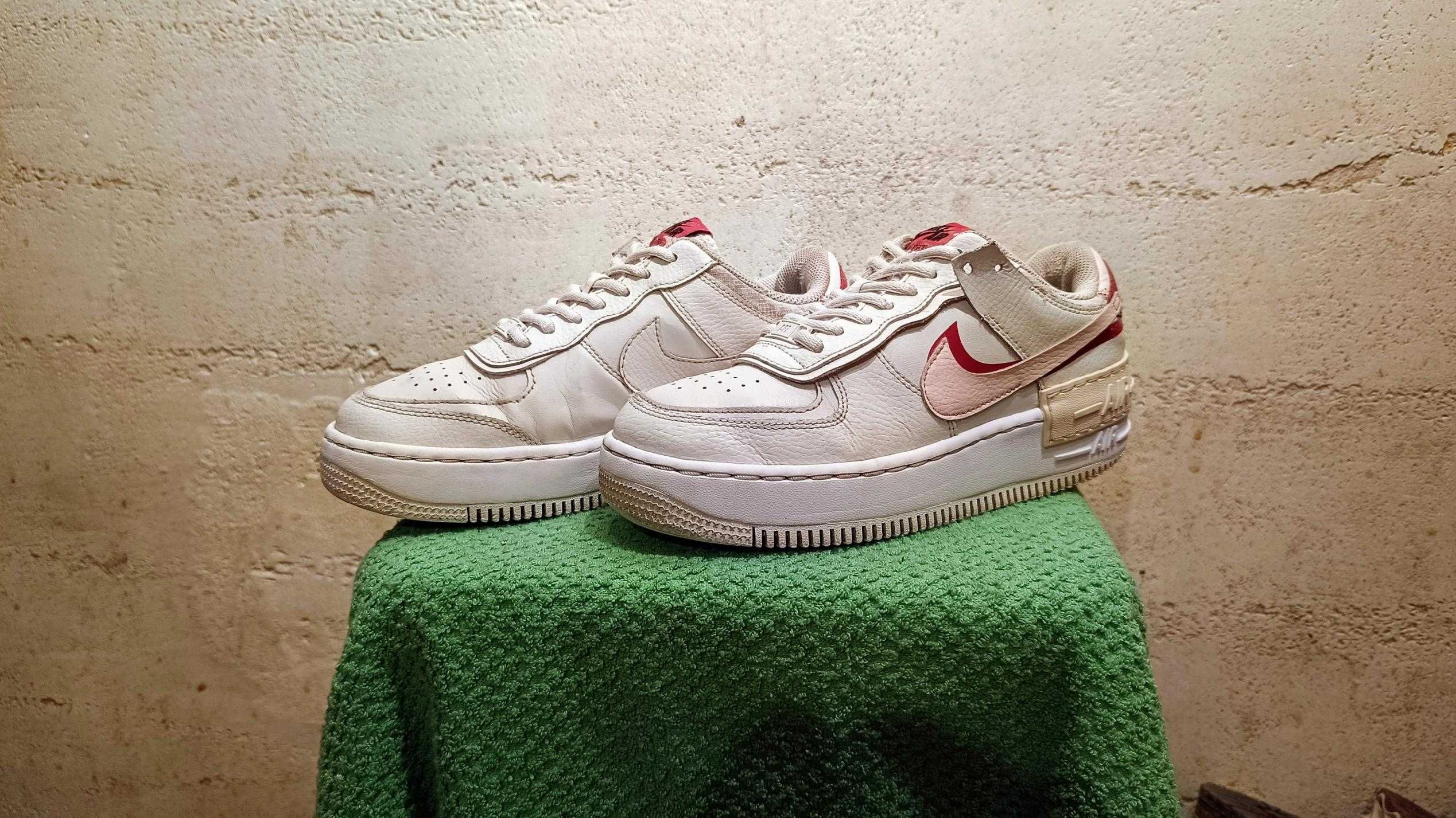 NIKE AIR FORCE 1 SHADOW r.38,5 skóra